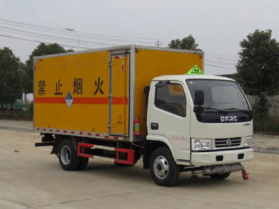 江特牌JDF5040XZWE5型雜項(xiàng)危險物品廂式運(yùn)輸車運(yùn)輸介質(zhì)