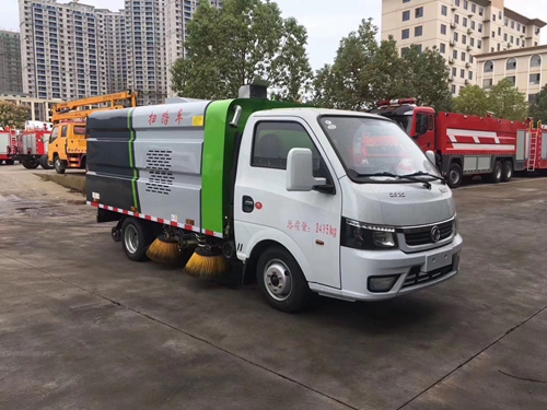 國六東風(fēng)逸途小型掃路車(藍牌)