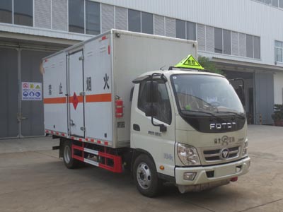 國(guó)六福田1.3噸型易燃液體廂式運(yùn)輸車(chē)